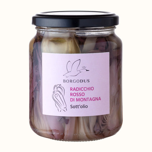 Vasetto in vetro di Radicchio Rosso di Montagna sott'olio con logo Borgo Dus (un'anatra in volo) e disegno di due cespi di radicchio.